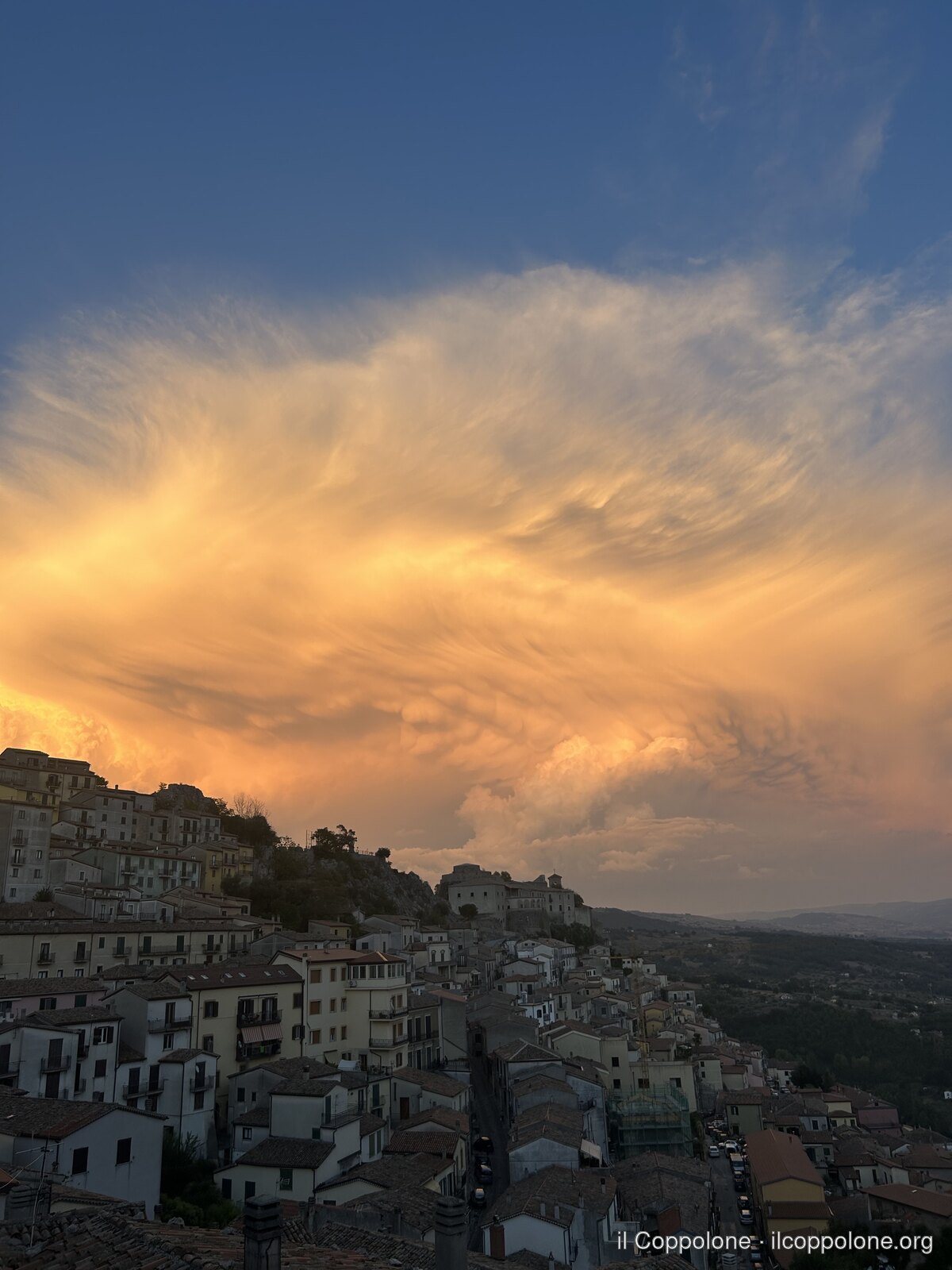 Sui tramonti della mia terra 🌅